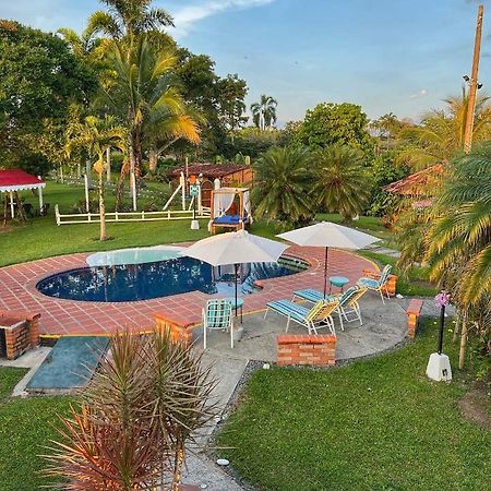 ホテル Casa Lemar キンバヤ エクステリア 写真