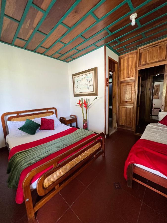 ホテル Casa Lemar キンバヤ エクステリア 写真